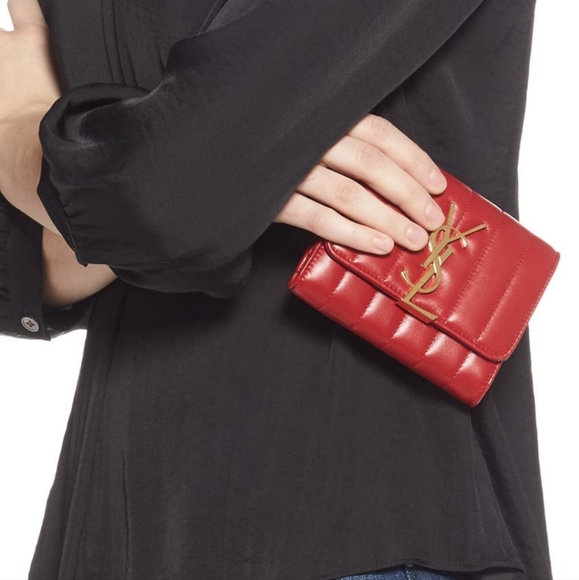 Saint Laurent Vicky lambskin trifold wallet - Picture 3 of 11